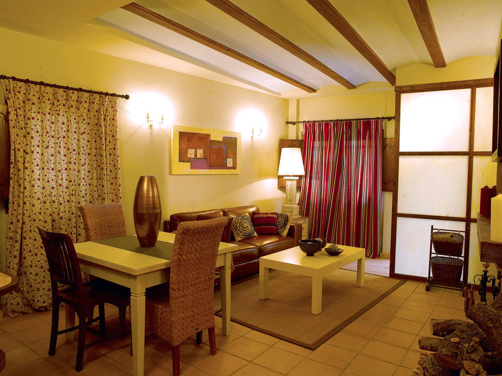 Casa Miñón *